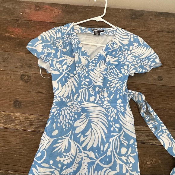 SOON MATERNITY Women's Elizabeth Maxi Dress Size XS In Sky Leaf - Picture 10 of 11